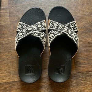 Women’s Reef Sandals size 8